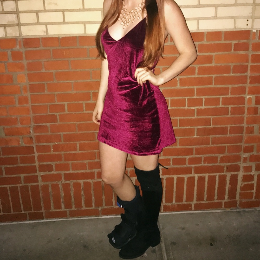 Tobi mini velvet dress
